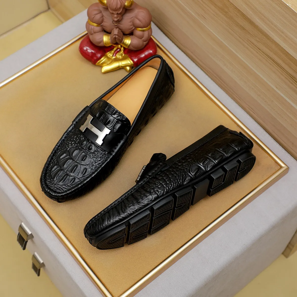 Men's shoes 💰360 🕷🕷【HERMES】The same style as Hermès counters🇨🇳Classic slip-on shoes 1:1 mold opening💯Original quality🍓Using imported first-layer cowhide🍅Pigskin lining🌶🌶Super high-end men's leather shoes🇨🇳Solid and stable Very special🍇 Color, optional! Code number 38-45……
